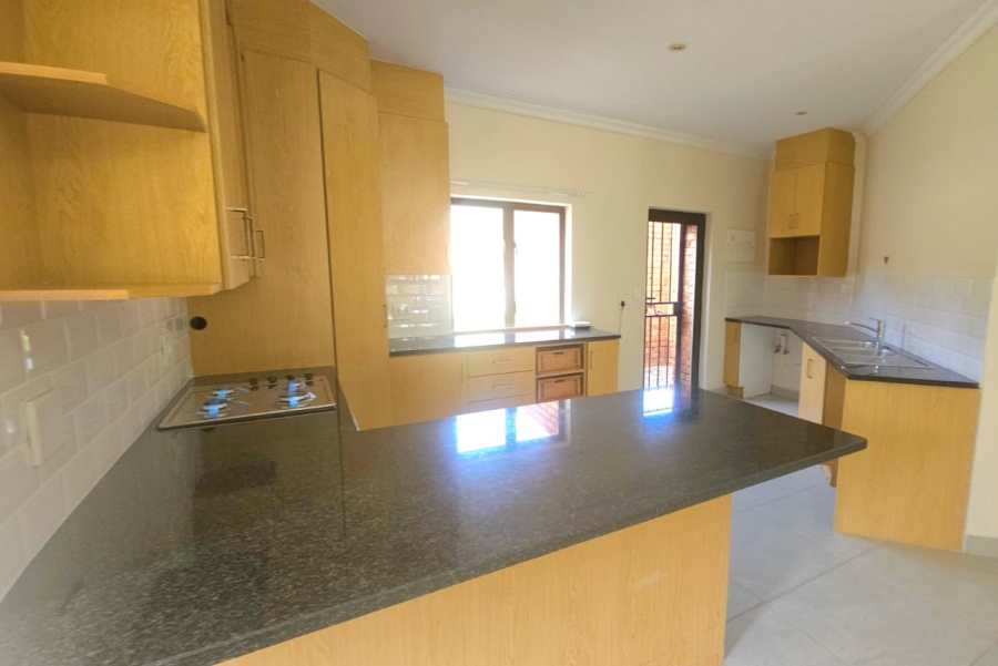 To Let 3 Bedroom Property for Rent in Landsmeer Residential Estate North West